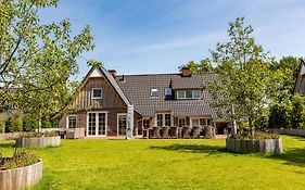 Hof Van Salland Hotel 3*